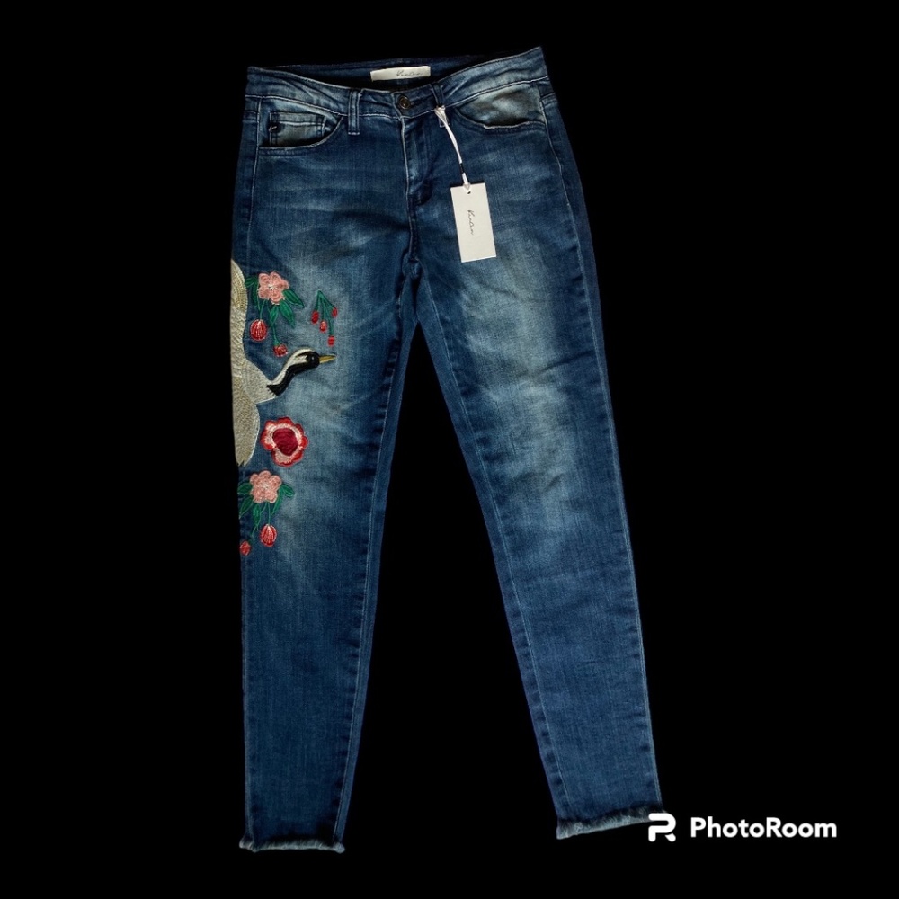 NWT Womens Size 5 KanCan Crane Jeans